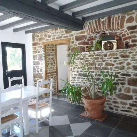 Prázdninový dům Near Mont St Michel