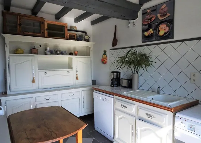 Vakantiehuis Near Mont St Michel